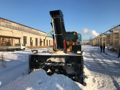 Снегоочиститель с автономным двигателем С-250 АД-2